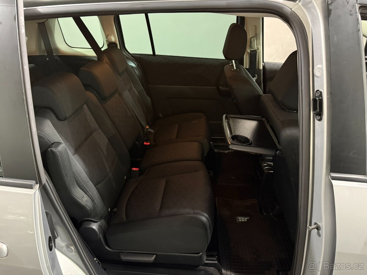 Mazda 5 2,0 i TX PLUS 7 MÍST VÝHŘEV 123.000 km STK 10/27 - 14