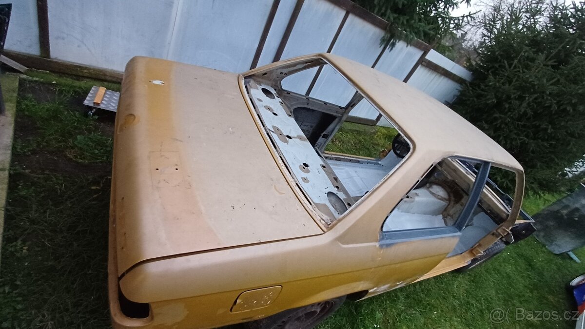 BMW e21 karoserie na kolech - 14