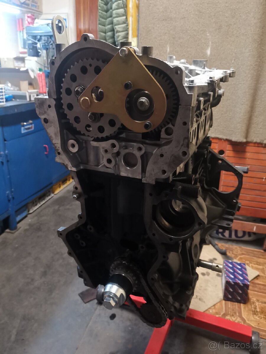 Opel vivaro, 2,0dci, 84kw, 9 míst - 14