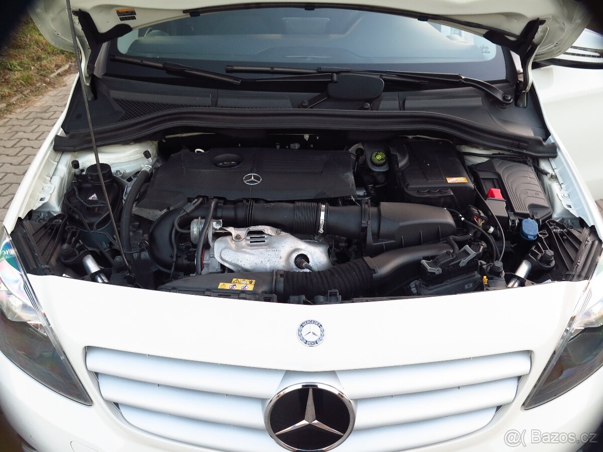 Mercedes – Benz Třída B 1.6i 90 kW - 14