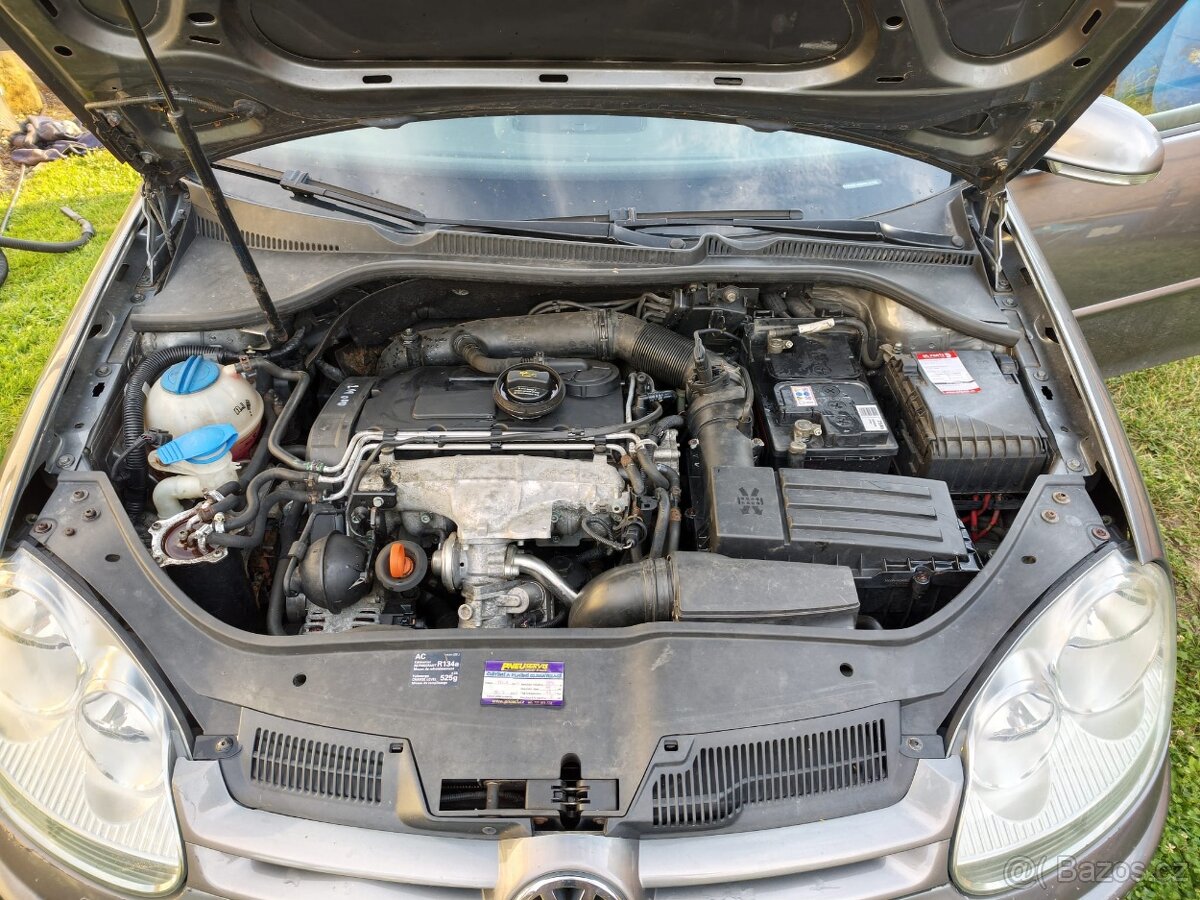 Volkswagen Golf 5, 2.0tdi 103kw - 14
