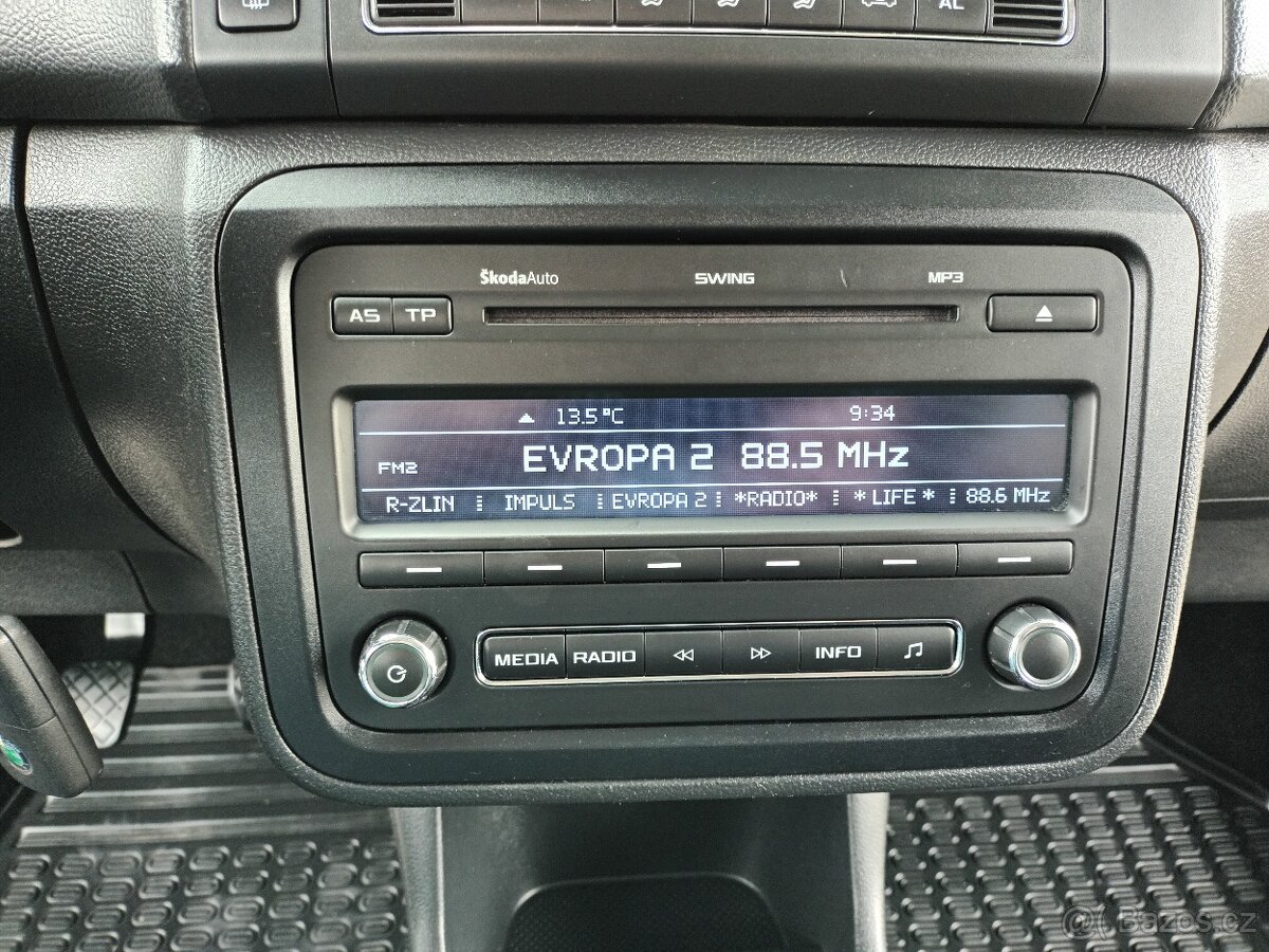 Škoda Roomster 1,2 TSI,63KW,KLIMA,VÝHŘEV - 14