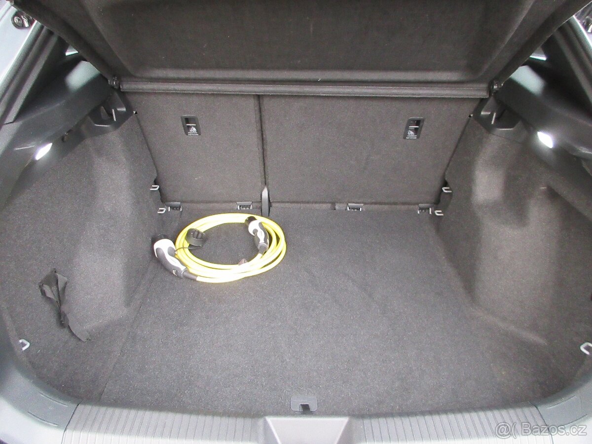 VW ID4 125Kw, 52kWh, Navi, Vyhř.sed,okno, DPH - 14