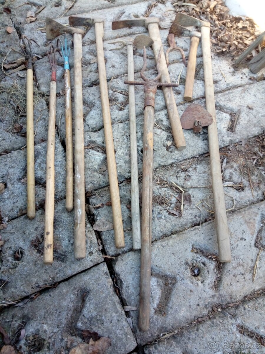sekera, rýč,lopata,vidle,motyka, krumpáč, uhlák - 14