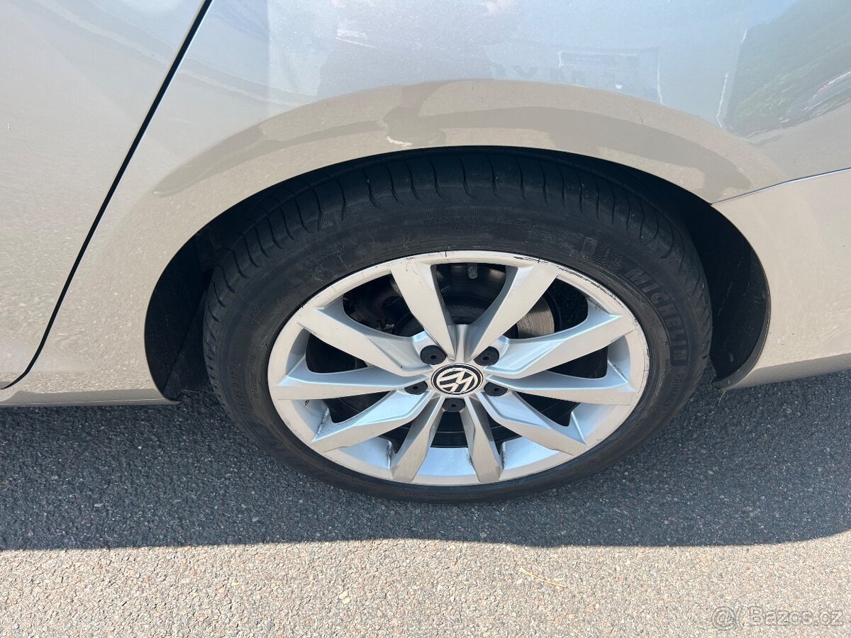 VW Golf 7 1.6tdi 85kw 2019 DPHnaj.264Tkm serviska Top stav - 14