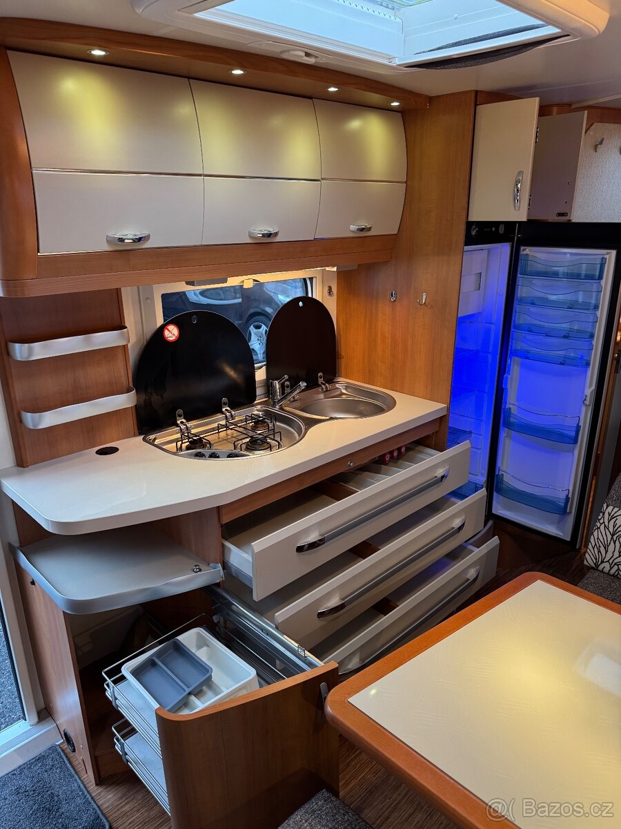 Hobby Excellent 545 KMF ~ Palandy - 14