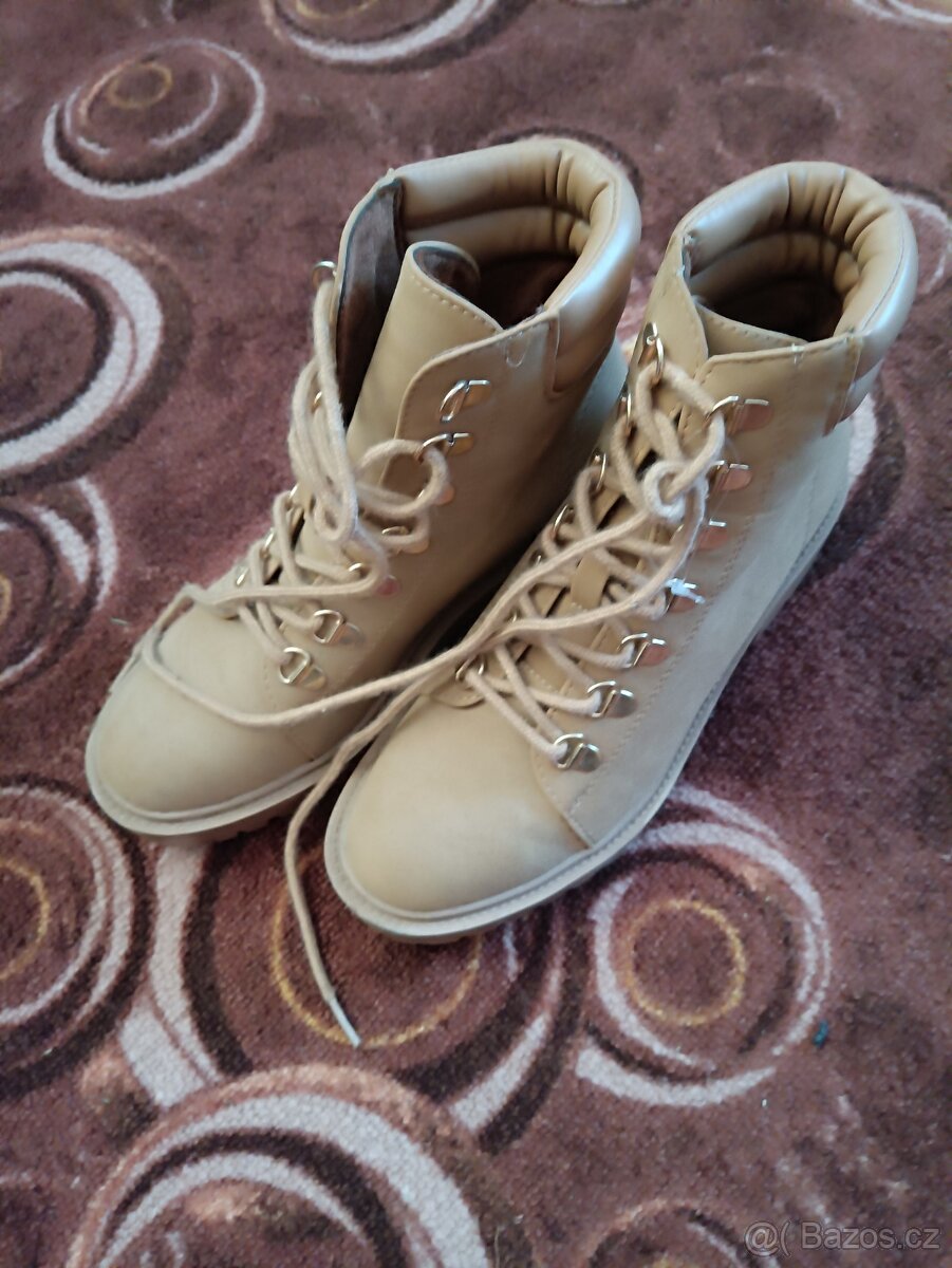 Dámské boty na podpatku - 14