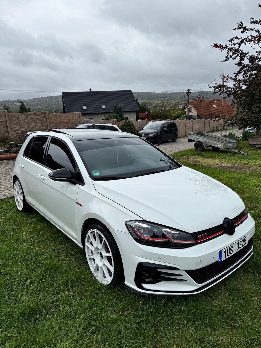 Volkswagen Golf 7.5 GTI performace 231kw - 14