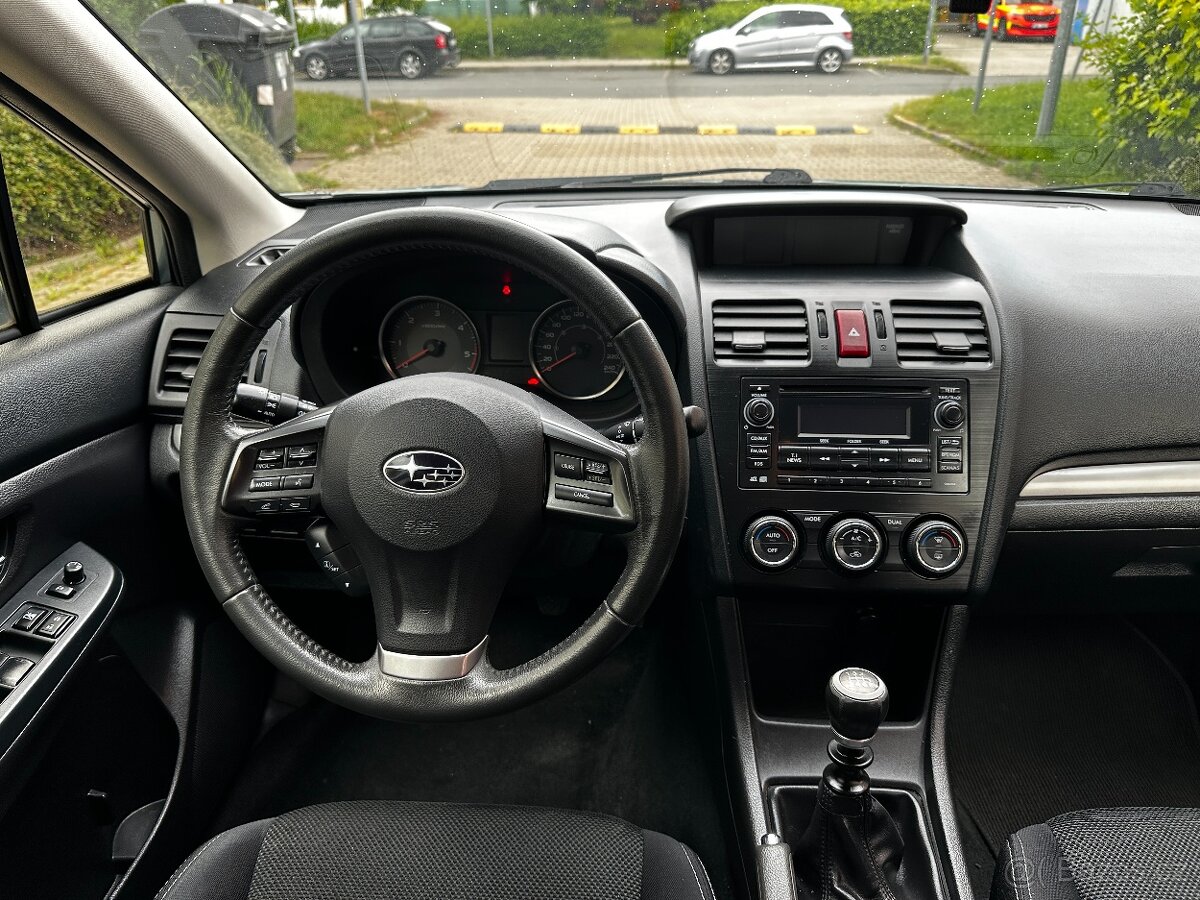 Subaru Forester XV 2.0 D SUV 4x4 Kamera Výhřev Serviska 2014 - 14