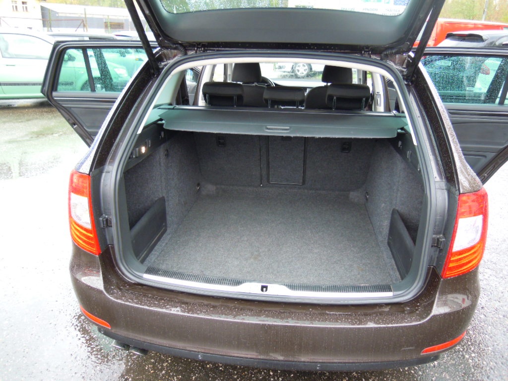 Škoda Superb 2.0TDi 4x4 103kw(140hp) r.v.9/2014 - 14