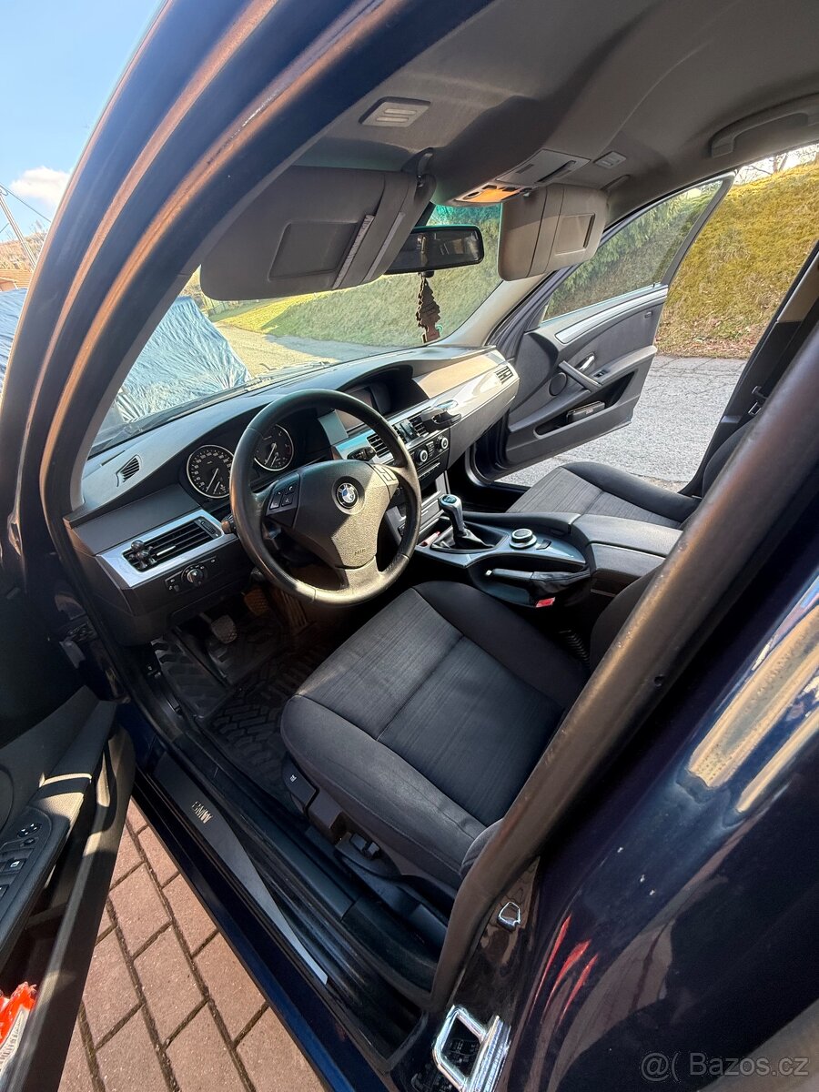 BMW e61 530d Lci 173 kw - 14