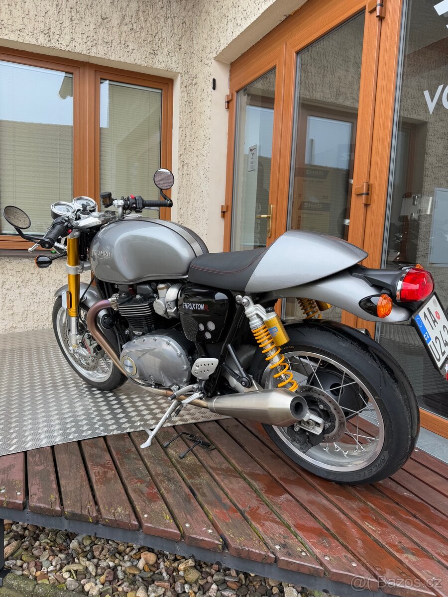 Triumph Thruxton 1200 R / ČR / 2020 - 14