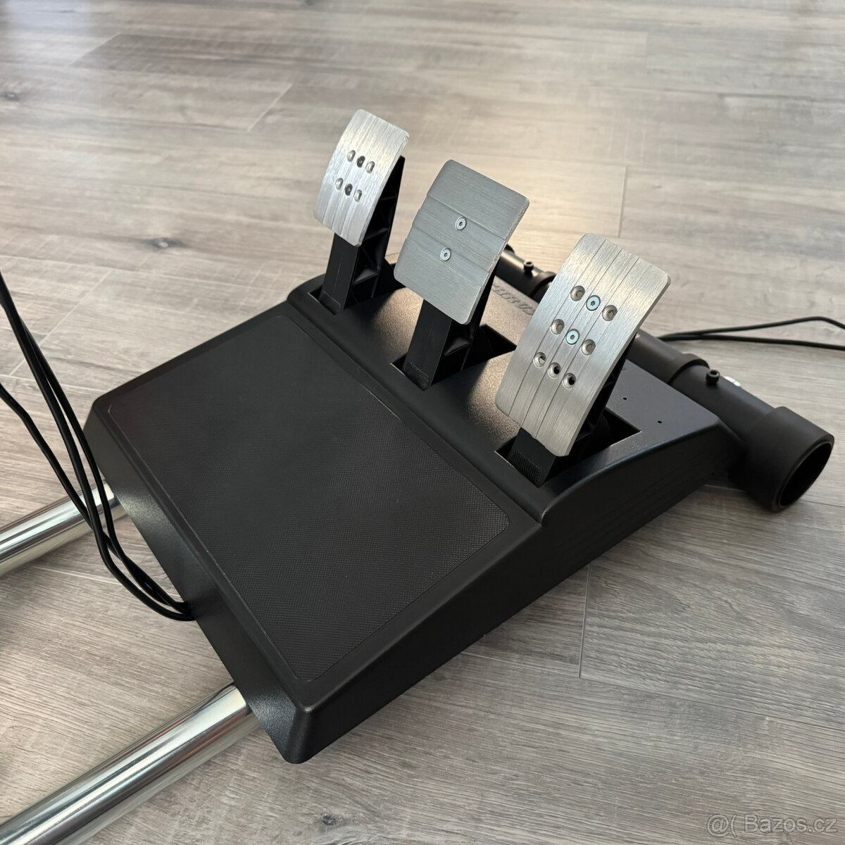 Volant Thrustmaster T300 RS, 3-pedály T3PA + Stojan DeluxeV2 - 14