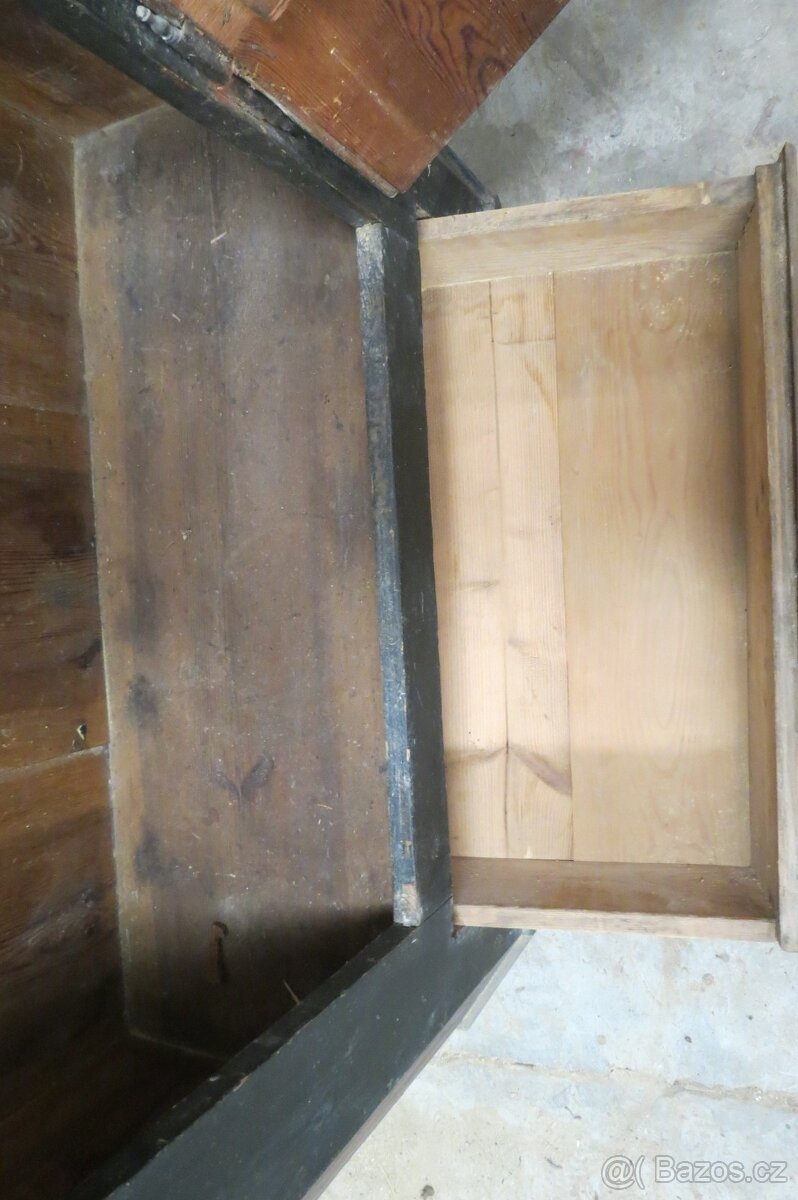 Malovaná skříň ze Šumavy - 14