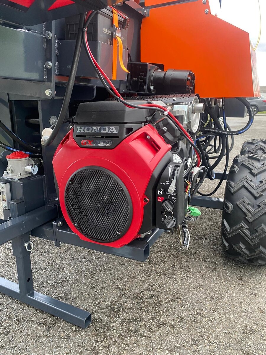 Štípací automat RWS 30T (EU) "Předváděcí stroj" - 14