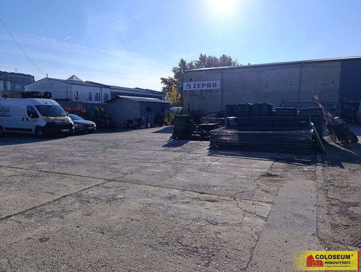 Brno - Přízřenice, pronájem odstavné plochy, haly a kancelář - 14