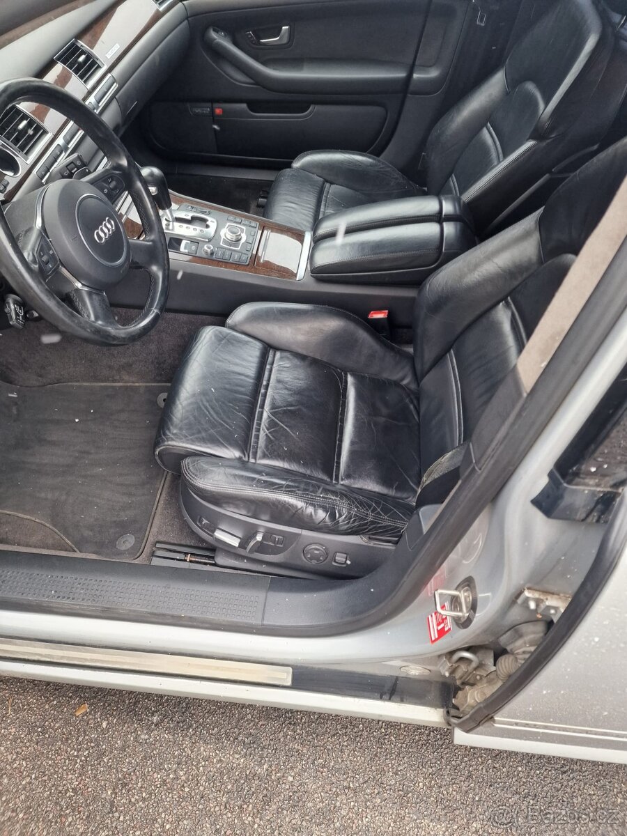 Audi a8 4.2i max vybava - 14