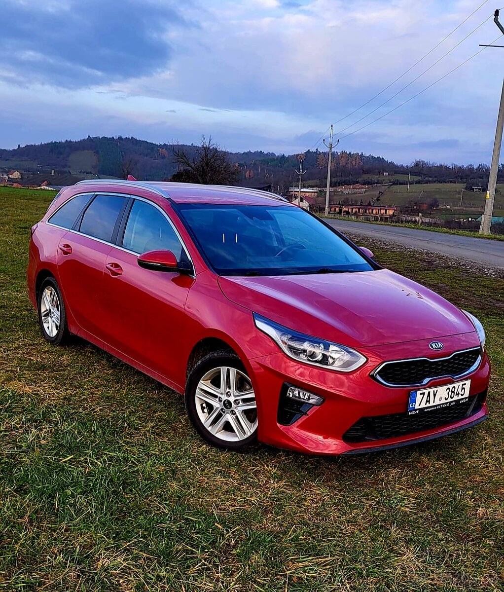 Kia ceed 1.6 CRDI exlusive (ještě v záruce) - 14