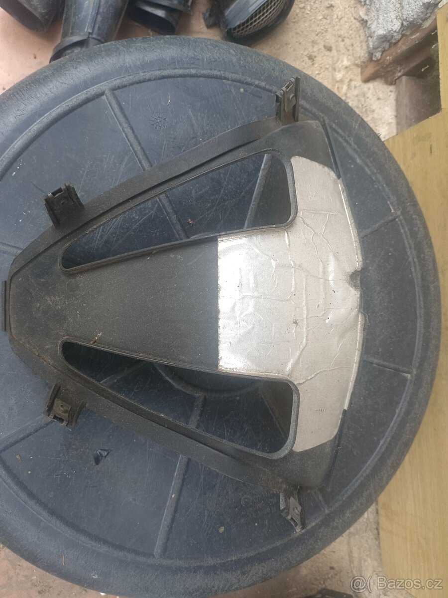 Suzuki GSX-R k1 náhradní díly #9 - 14