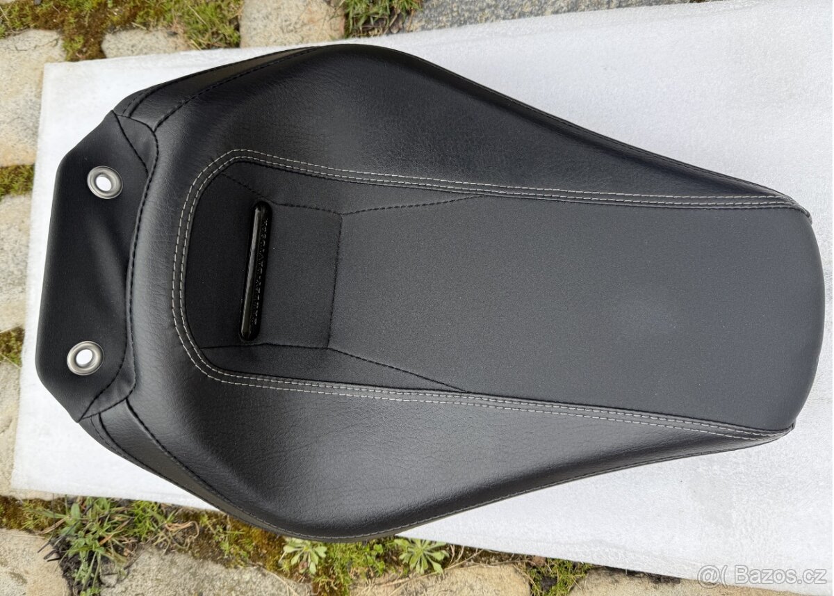 HARLEY DAVIDSON® BREAKOUT - 14