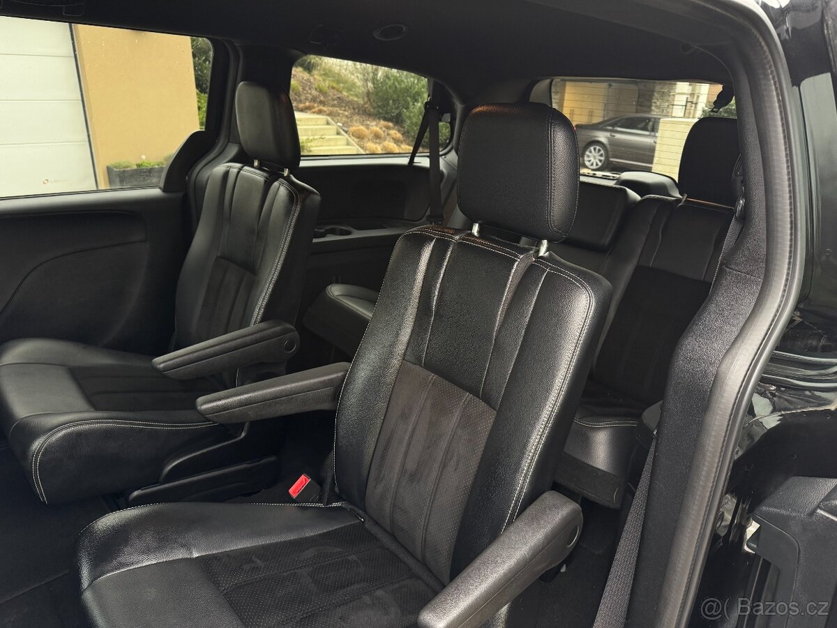 Dodge Grand Caravan 3.6 - 14