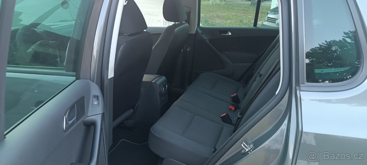 VW Tiguan Trend 1,4tsi-92kw-benzín-navigace - 14