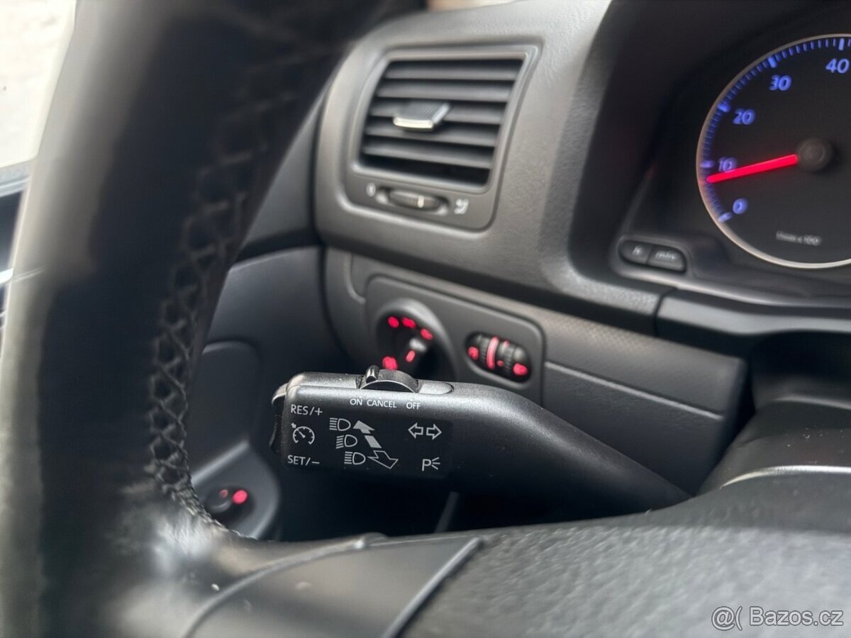 Volkswagen Golf, 1,4i 59kW Klima, ČR, ROZVODY - 14