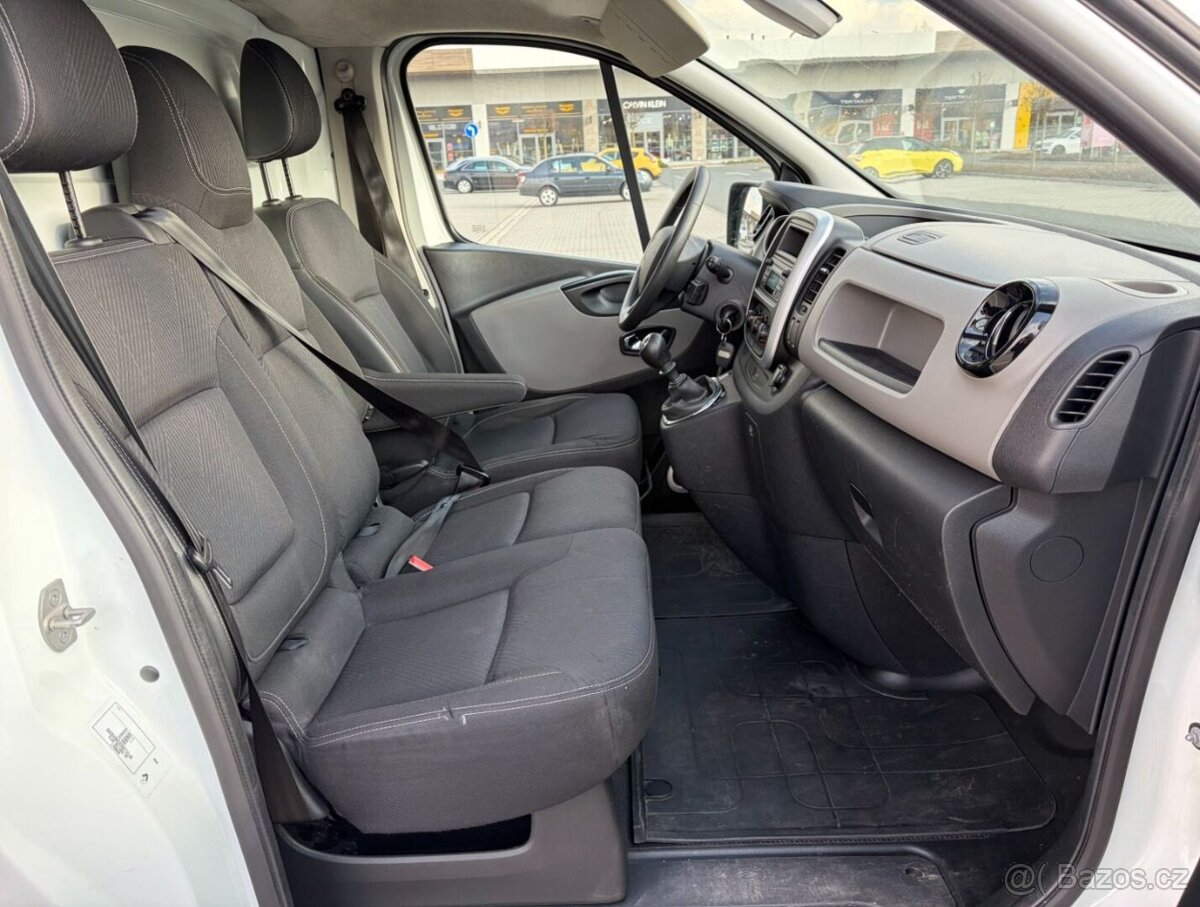 Renault Trafic 1.6 DCi 1.maj. koup. ČR DPH - 14