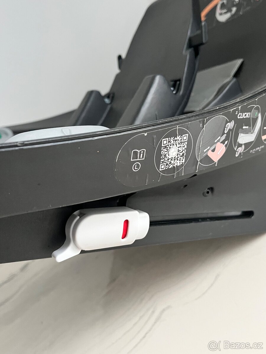 Autosedačka Cybex Sirona Z i-Size + ISOFIX základna - 14