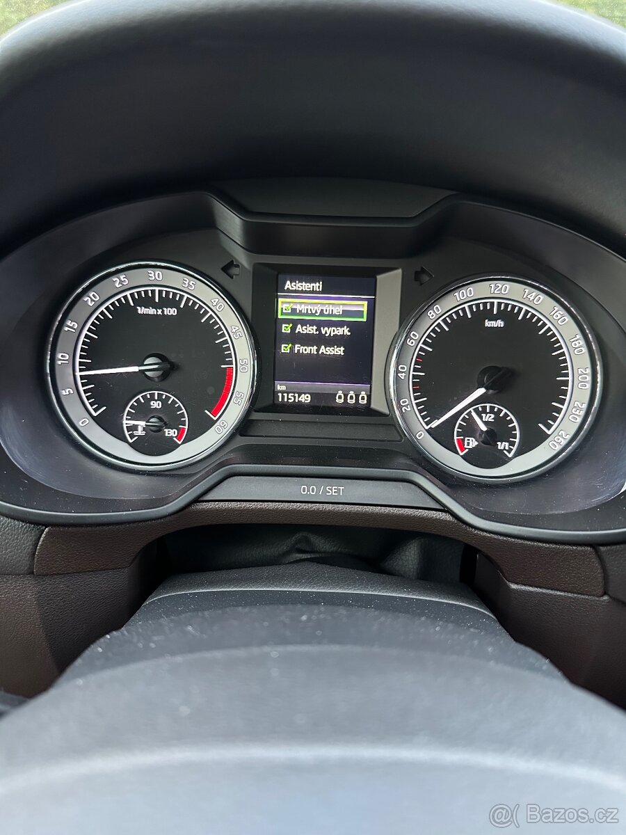 Škoda Octavia 3 L&K 2.0 TDI 110kw - 14