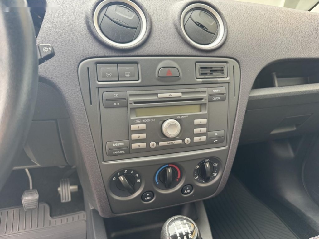 Ford Fusion,1.4i 59kW - 14