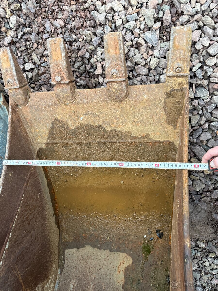 2x. Lžíce pro bagr 6-10t - 14