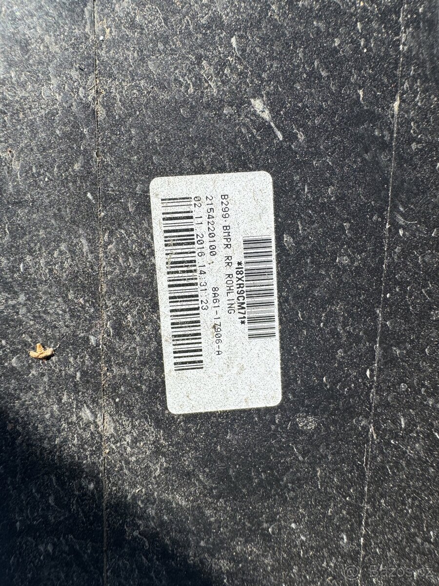 Zadní nárazník Ford Fiesta MK7 - 14