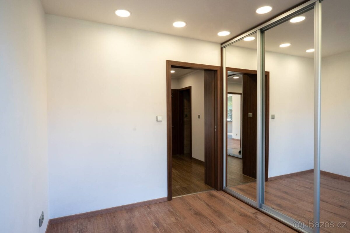 Byt 3+kk Molákova, P 8 Karlín, 71 m2 na Metru - 14