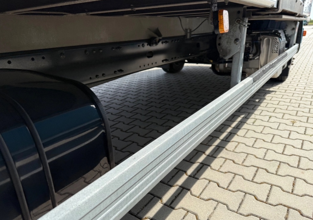 MAN TGL 12.220 - 4x2 – Skříň + Hč – EURO 6 - 14