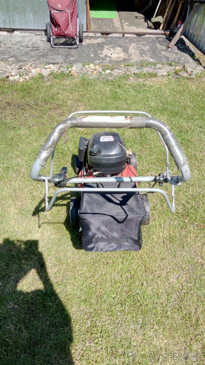 Motorová sekačka - 14