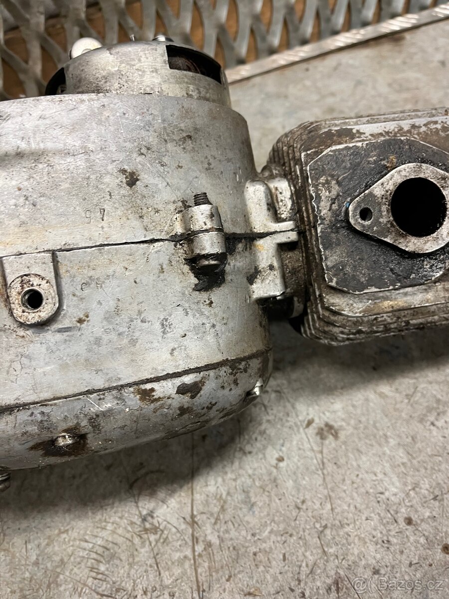 Motor Jawa pionýr 05 - 14