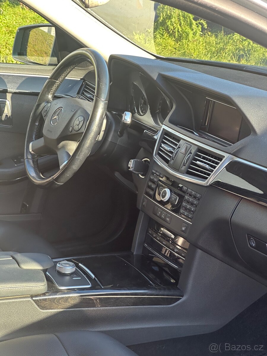 Mercedes-Benz E-Class W212 220 CDI • Avantgarde • 2011 - 14