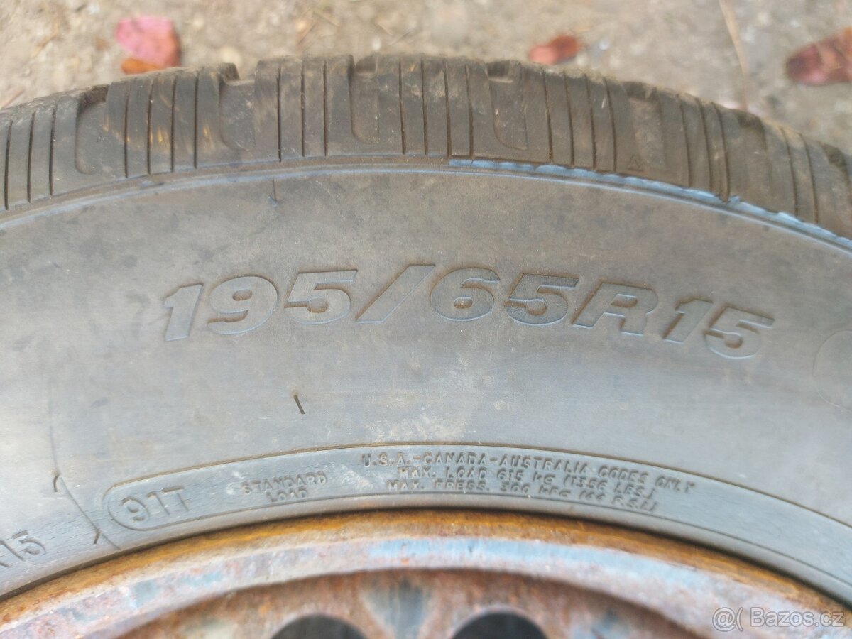 Zimní pneu 195/65 R15 - 14