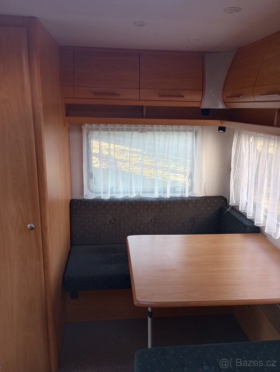 Chateau 403C r.v.2001 el.mover+markýza - 14