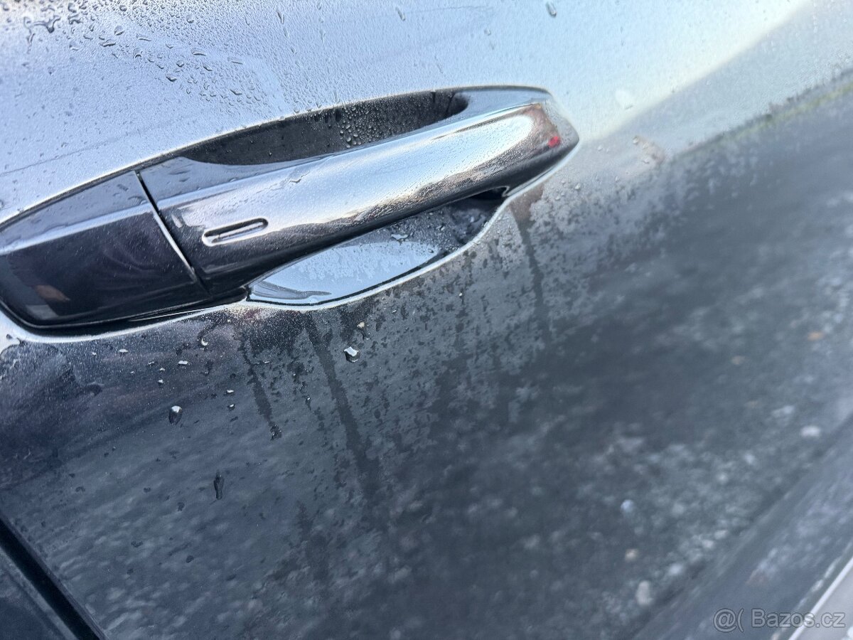 ŠKODA KODIAQ 4x4 STYLE + 2.0TDI 147 KW WEBASTO TAŽNÉ 117TKM - 14