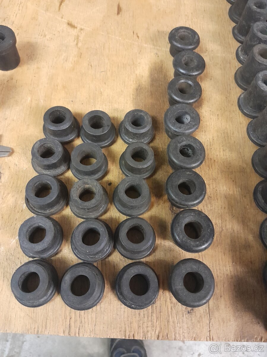 OCTAVIA,FELICIA,SPARTAK - 14