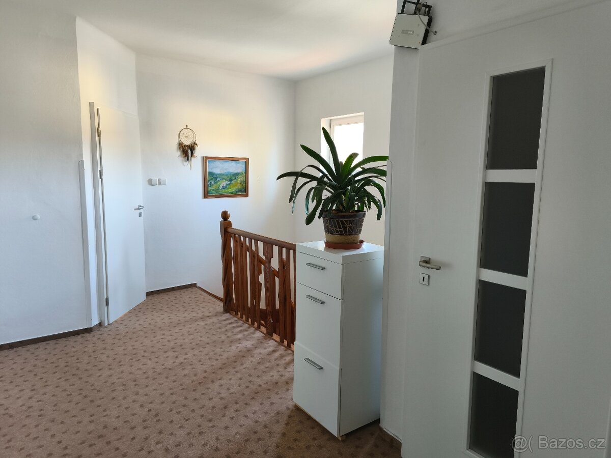 Prodej okouzlující vily 6+3 v Lázních Libverda, okr. Liberec - 14