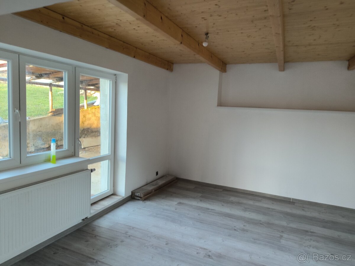 Prodej domu v Častohosticích - 14