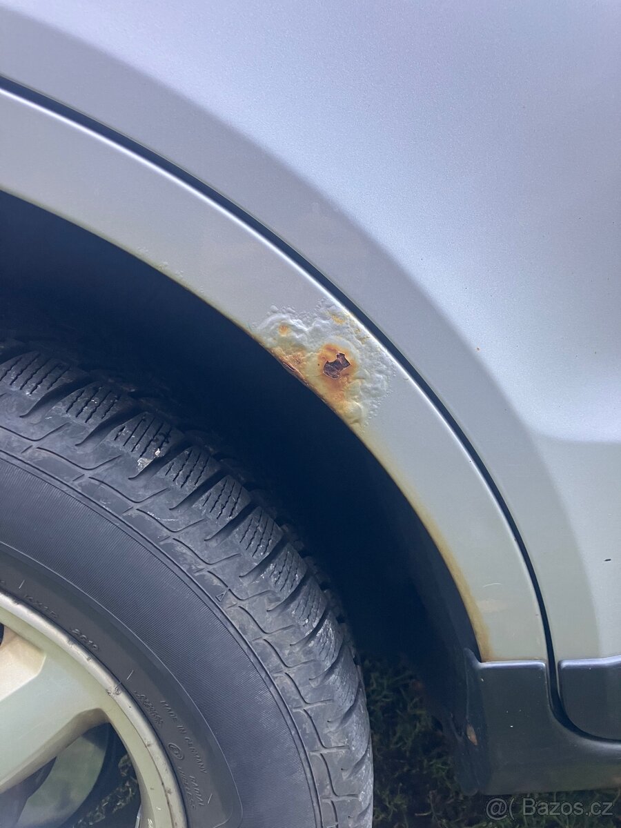 Hyundai Santa Fe 2.2 CRDi 4x4, automat – ročník 2007 - 14