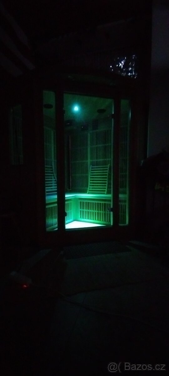 Infrasauna pro 4 osoby(možný odvoz k vám) - 14