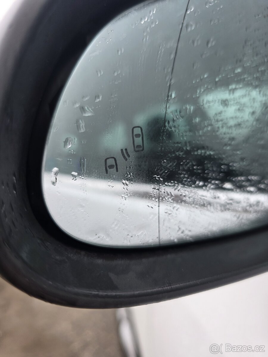 Opel Astra Sports Tourer 2013 - 14