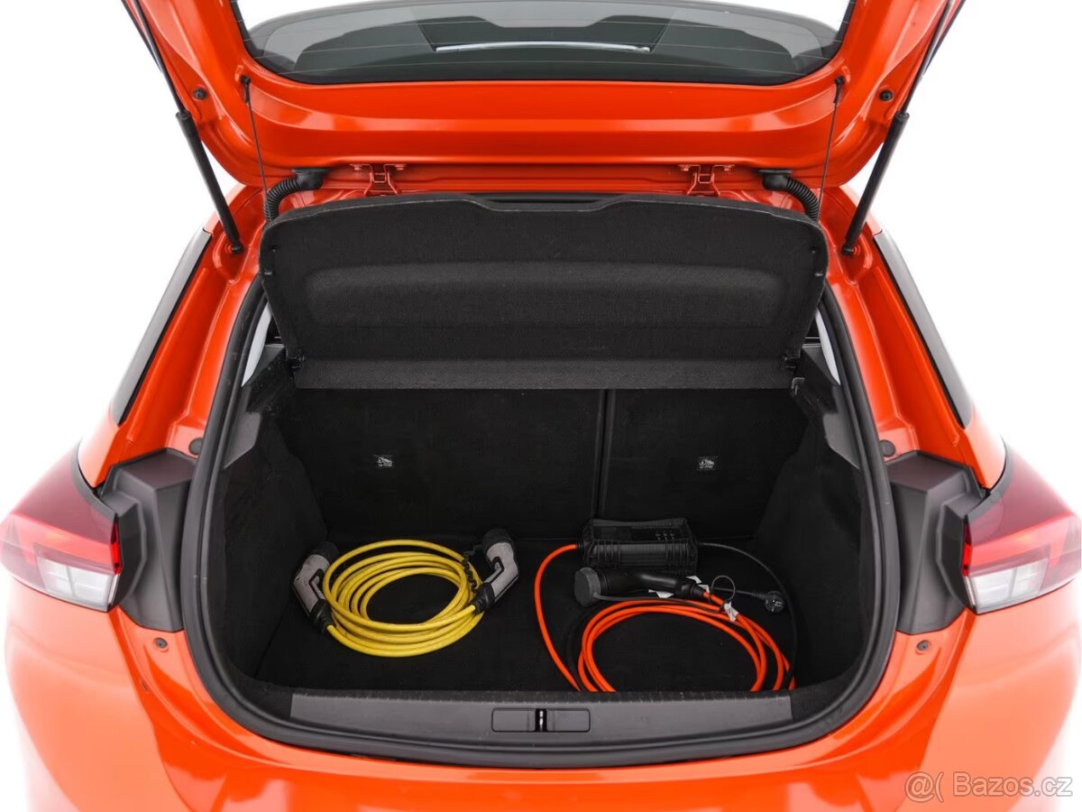 Corsa-e Elegance Bat50 kWh Aut Kůže DPH Kam PDC AL 1/21 - 14