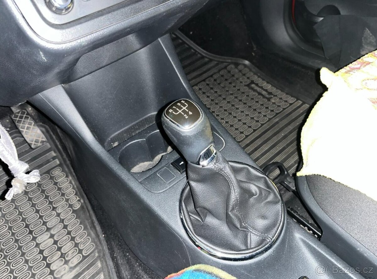 Škoda Fabia 1.4 benzín - 14