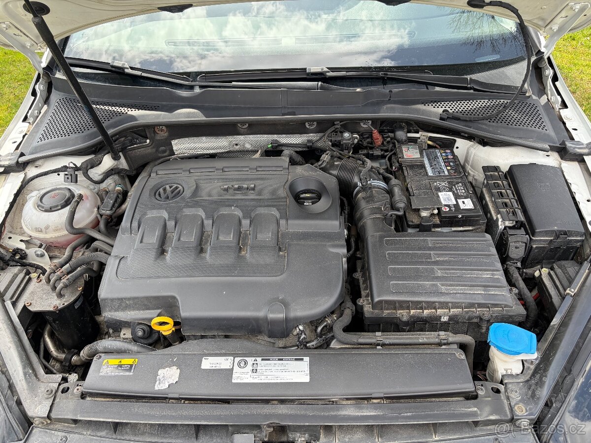 VW Golf 7 2.0 TDi Highline - 14